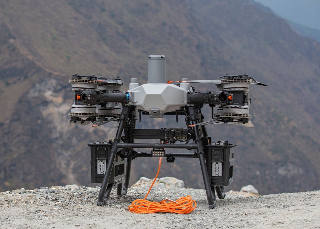 DJI Dual - Battery Lifting System - 1 - DJI