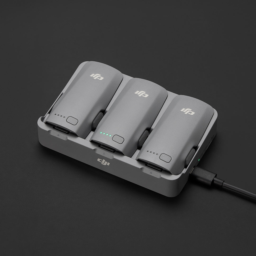 DJI Neo 2 Two - Way Charging Hub - 3 - DJI